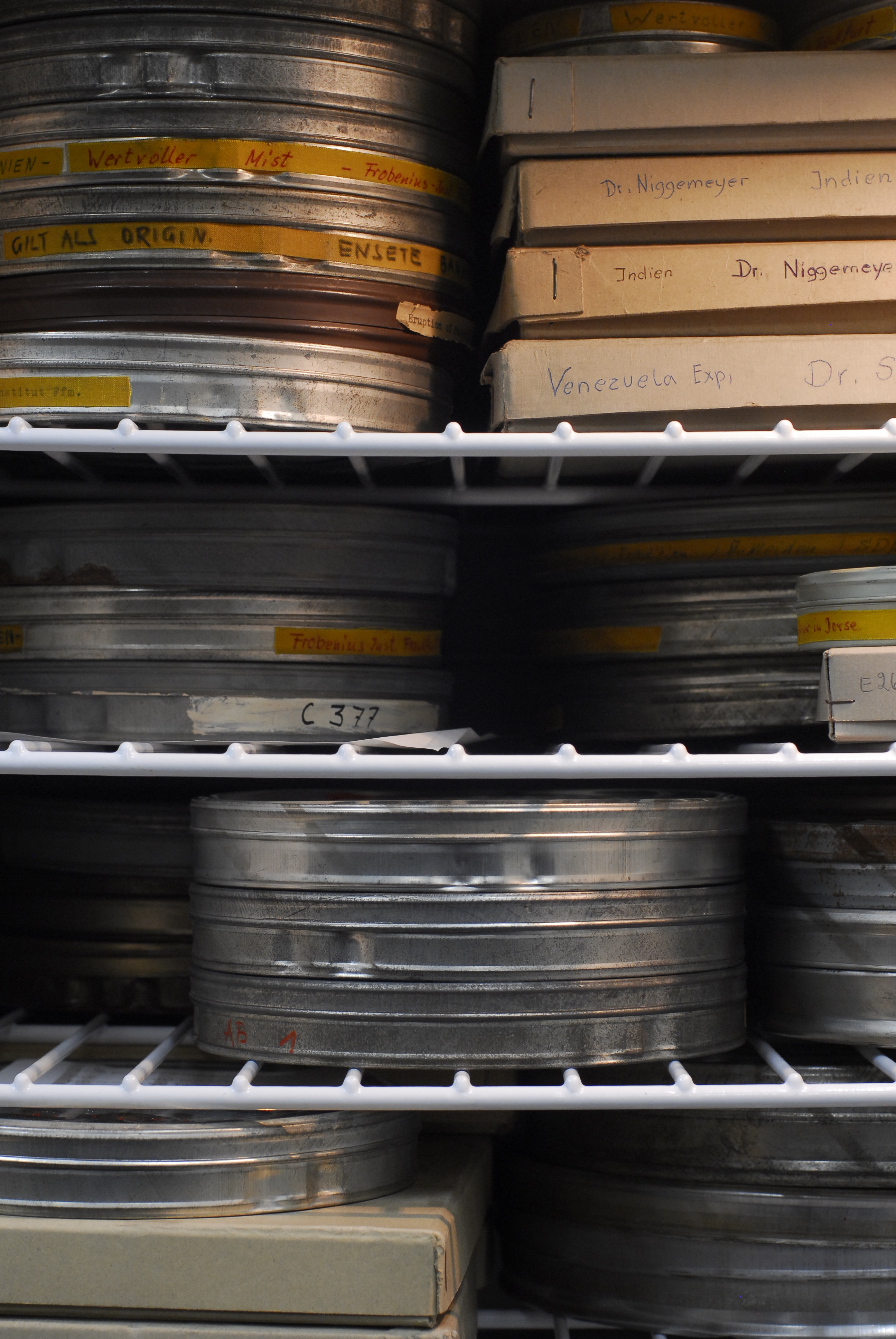 Online workshop: Re-activating old film reels – Debating methodologies of collaborative restitution of archival films